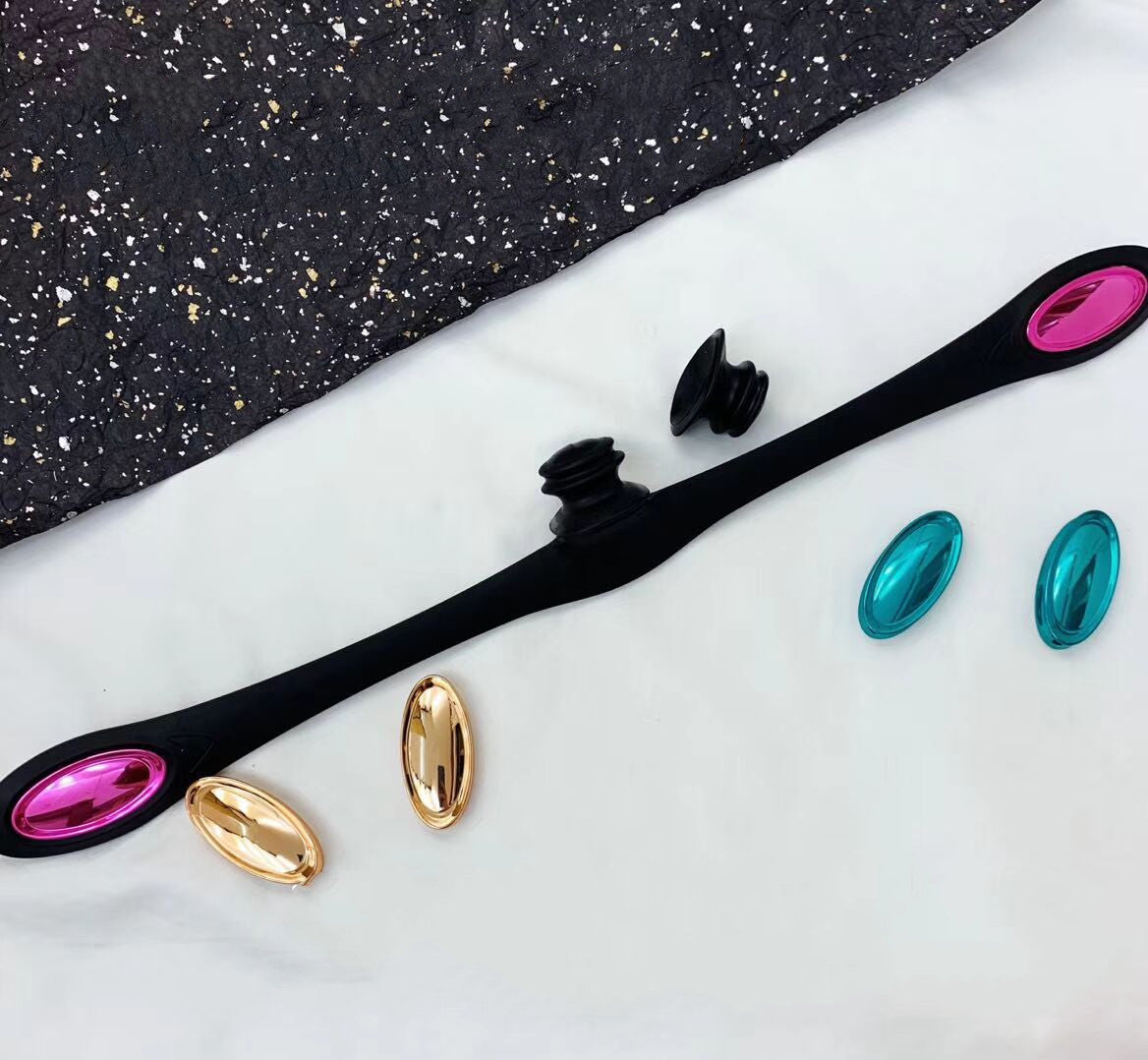 Thin face beauty massager