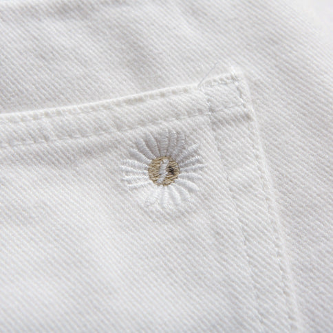 Men's New Casual Thin Embroidered Hole White Shorts