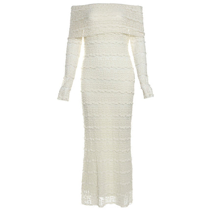 25 Edition – Elegant Off-Shoulder Lace Maxi Dress (Socialite Style)